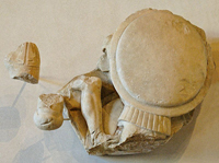 Геракл и Герион (Метопа храма Зевса в Олимпии. 468-456 гг. до н.э.)