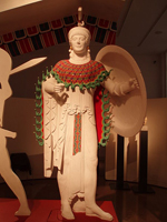 Афина. Скульптура фронтона храма Афины Афайи. Остров Эгина, Греция
